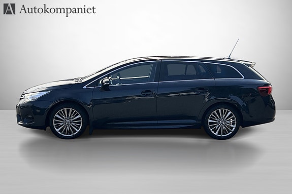 Toyota Avensis 8 of 20