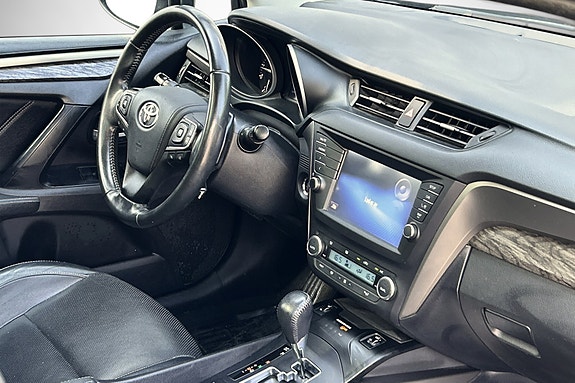 Toyota Avensis 13 of 20