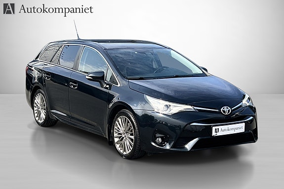 Toyota Avensis 5 of 5