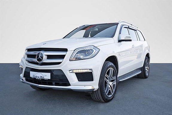 Mercedes-Benz GL500 2 of 5