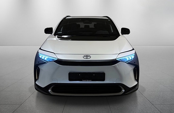 Toyota bZ4X 2 of 12
