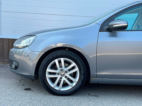 Volkswagen Golf VI 4 of 5