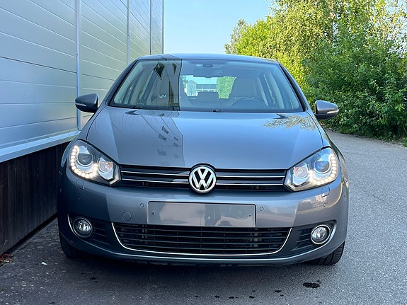 Volkswagen Golf VI 2 of 5