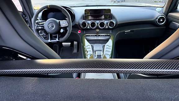 Mercedes-Benz AMG GT R 22 of 30