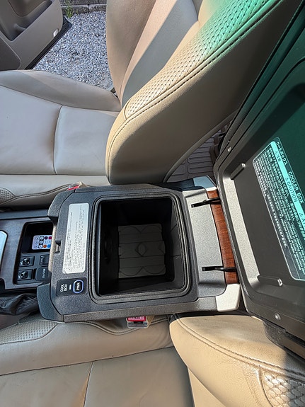 Toyota Land Cruiser 28 of 30
