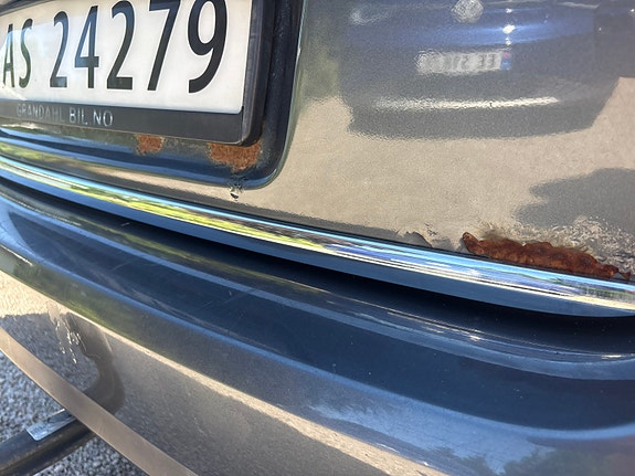 Volkswagen Passat 15 of 27