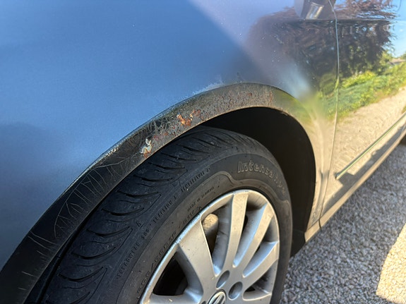 Volkswagen Passat 23 of 27