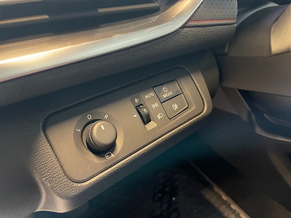 Maxus Euniq 5 22 of 30