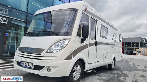 Hymer EX 678 2 of 5