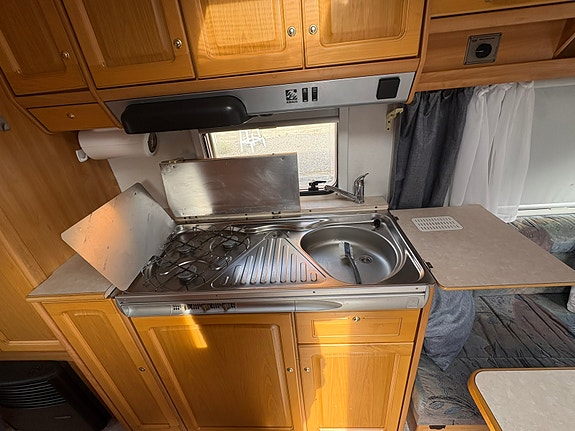 Knaus 7 of 20