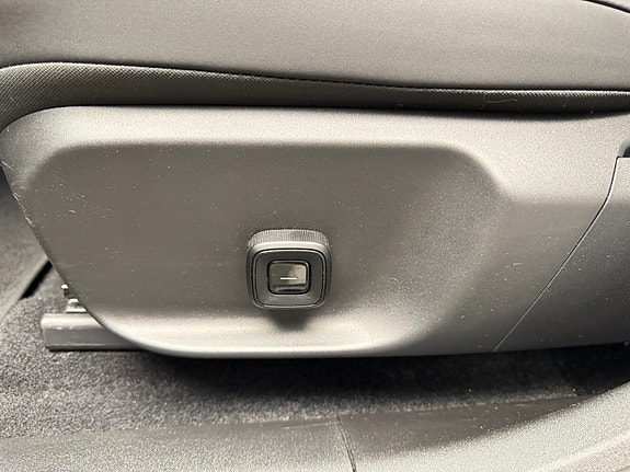Volvo EX30 14 of 30