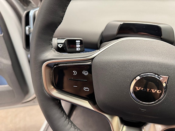 Volvo EX30 18 of 30