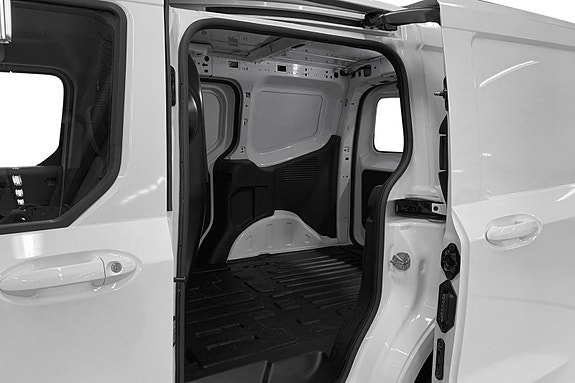 Ford Transit Courier 11 of 14