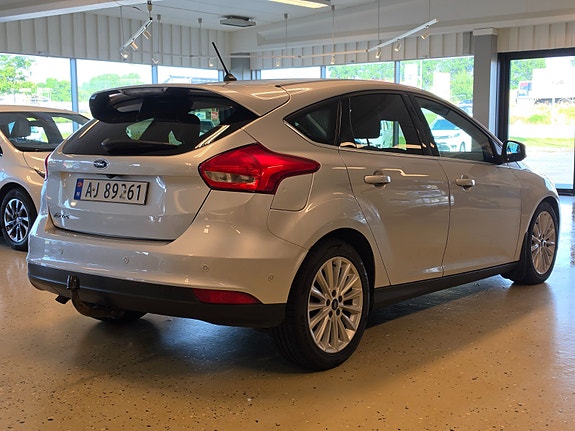 Ford Focus 5 of 25