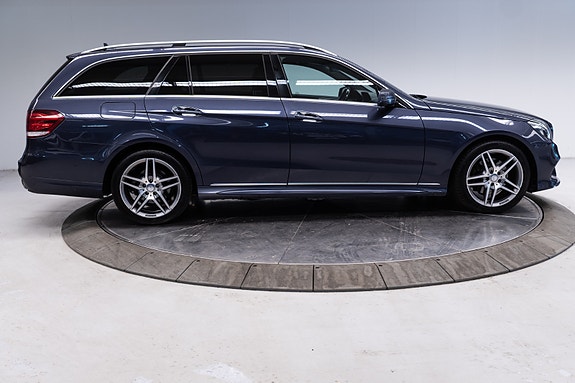 Mercedes-Benz E250 d 5 of 5