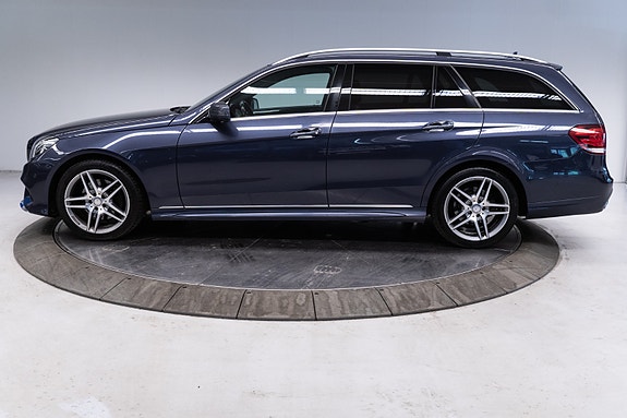 Mercedes-Benz E250 d 2 of 5
