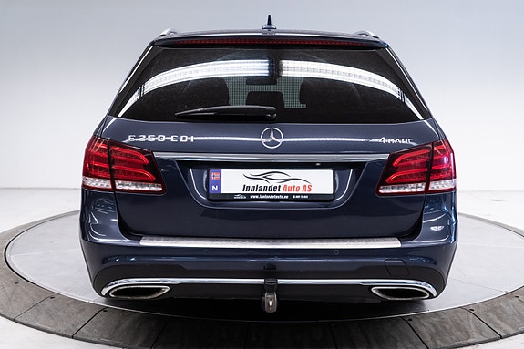 Mercedes-Benz E250 d 4 of 5