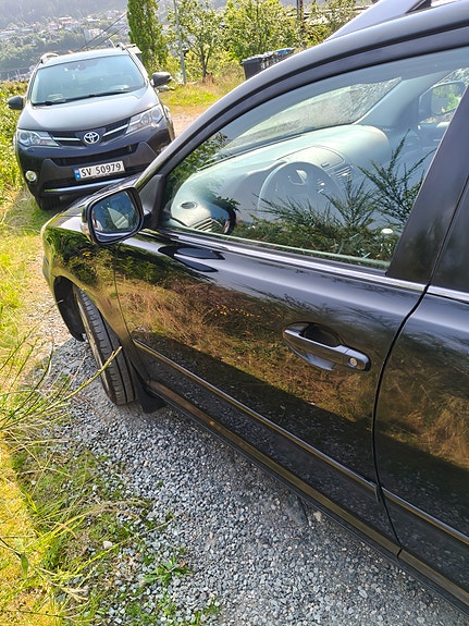 Toyota Avensis 5 of 5