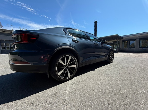 Polestar 2 4 of 21