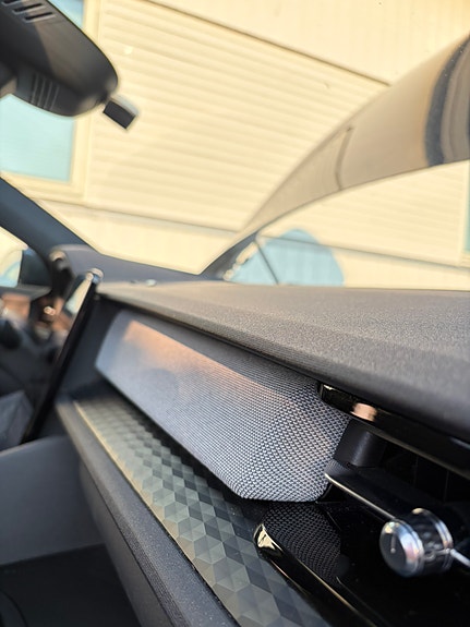 Polestar 2 12 of 21