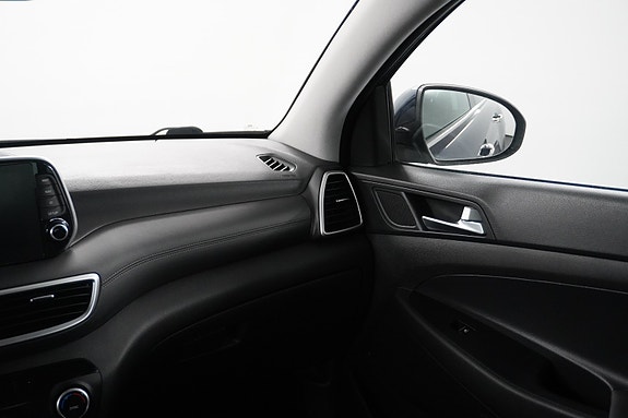 Hyundai Tucson 13 of 30