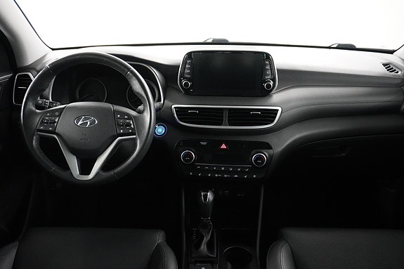 Hyundai Tucson 12 of 30