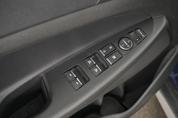 Hyundai Tucson 23 of 30