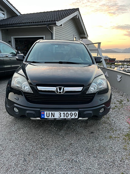 Honda CR-V 2 of 4