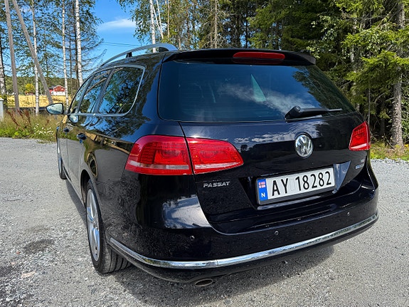 Volkswagen Passat 5 of 5