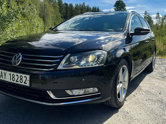 Volkswagen Passat 3 of 5