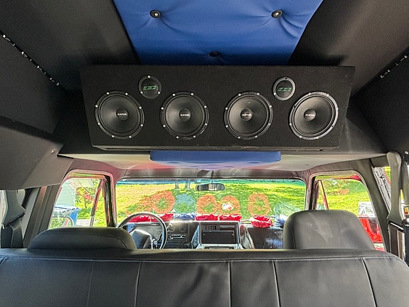 Chevrolet Van 5 of 5