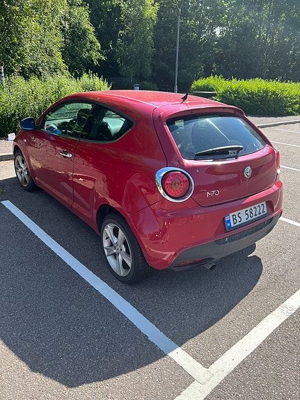 Alfa Romeo MiTo 4 of 5