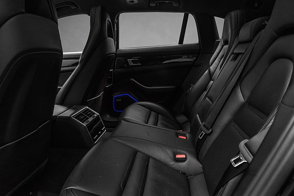 Porsche Panamera 19 of 30