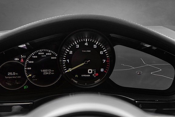 Porsche Panamera 30 of 30
