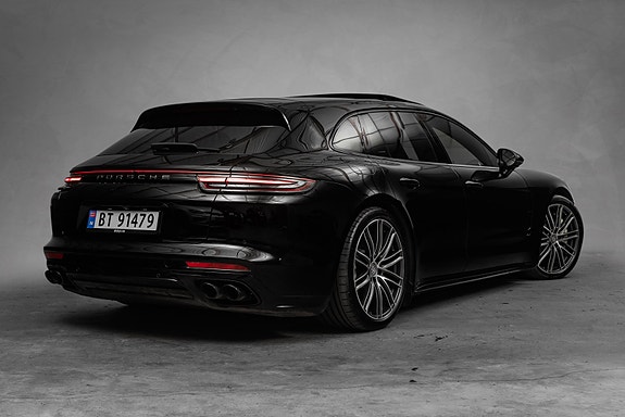 Porsche Panamera 3 of 30