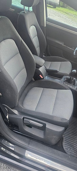 Skoda Superb 14 of 19