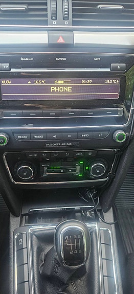Skoda Superb 17 of 19