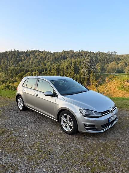 Volkswagen Golf VII 2 of 5