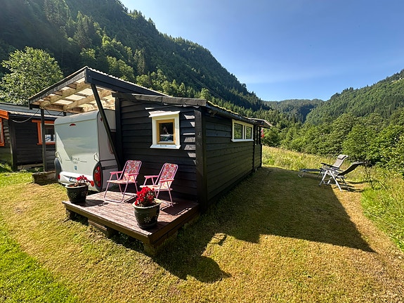 Knaus Royale 580 m. spikertelt 3 of 5
