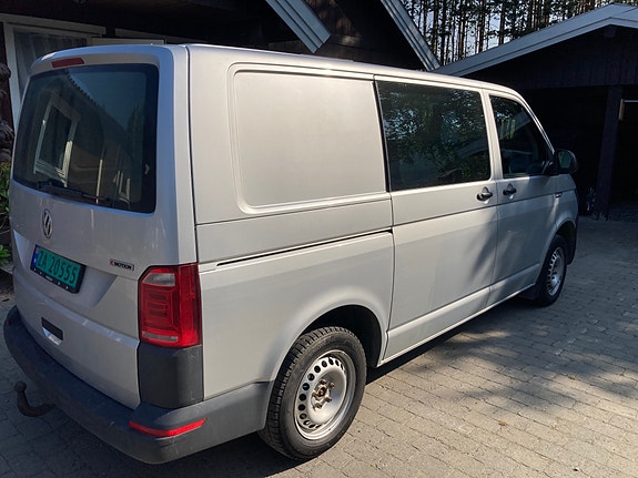 Volkswagen Transporter 4 of 5