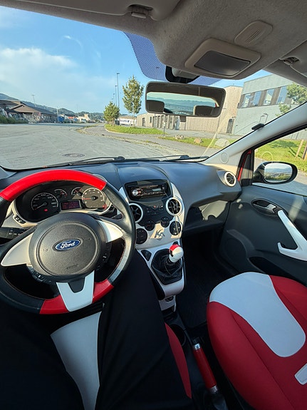 Ford Ka 4 of 5