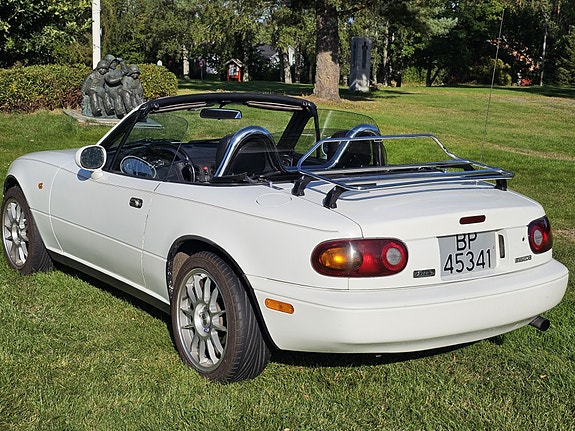 Mazda MX-5 5 of 5