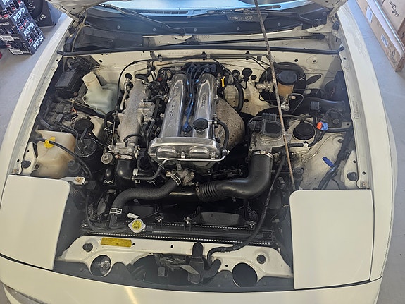 Mazda MX-5 12 of 19