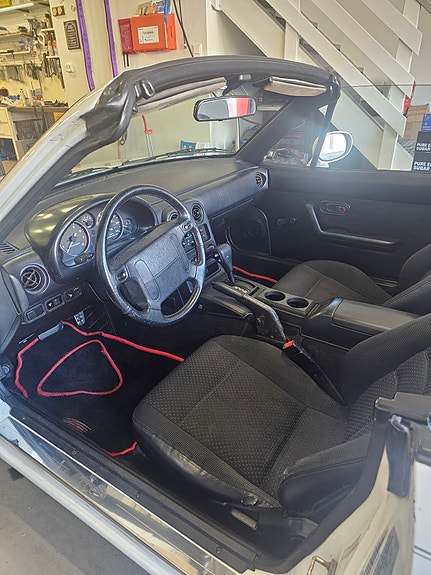 Mazda MX-5 17 of 19