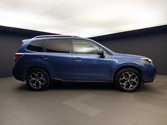 Subaru Forester 4 of 5