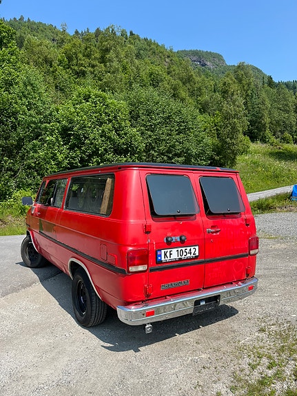 Chevrolet Van 5 of 5