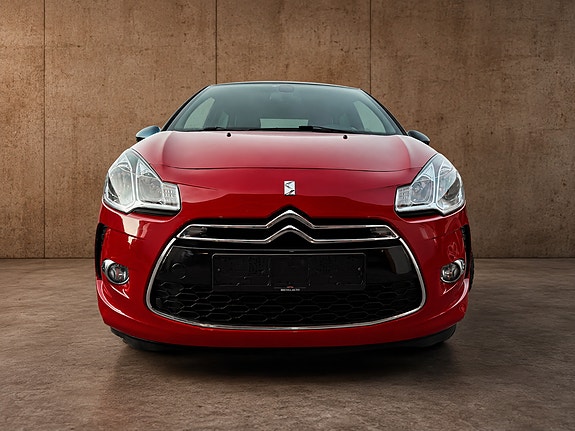 Citroen DS3 2 of 12