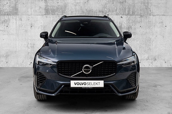 Volvo XC60 4 of 5