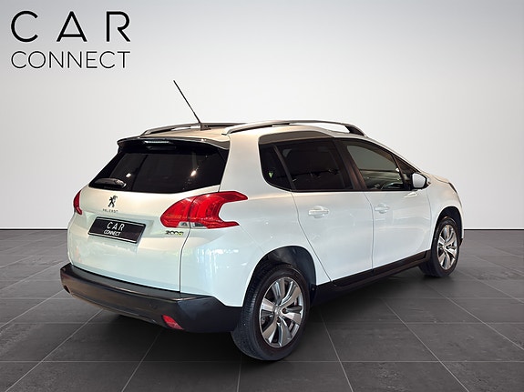 Peugeot 2008 4 of 5