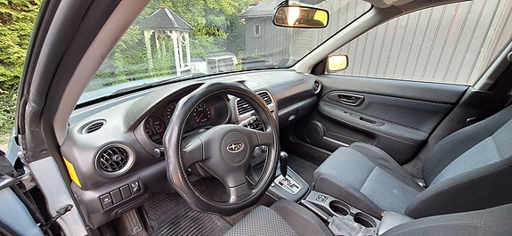 Subaru Impreza 5 of 5